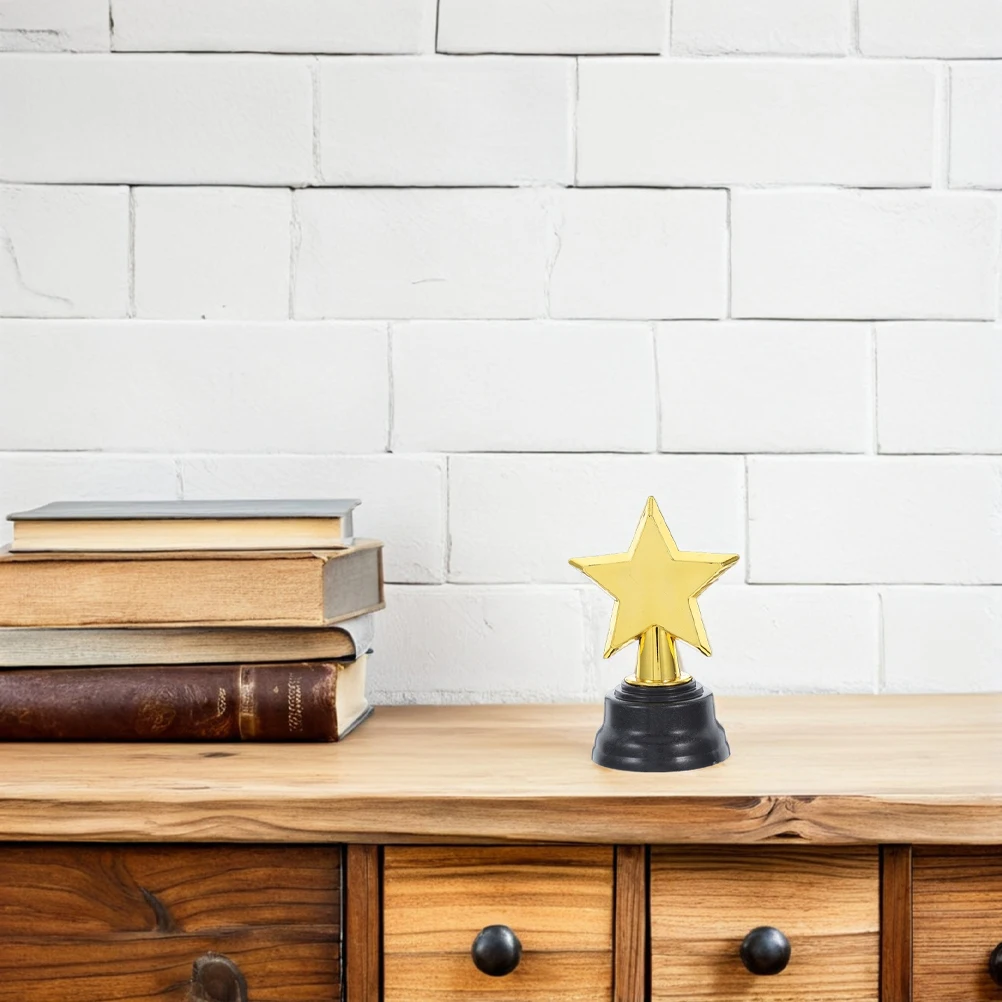 

8pcs Five Tournaments Winning Prize Trophy Mini Awards Classroom Reward Plastic Trophy Event Prop Sports Prize Plastic
