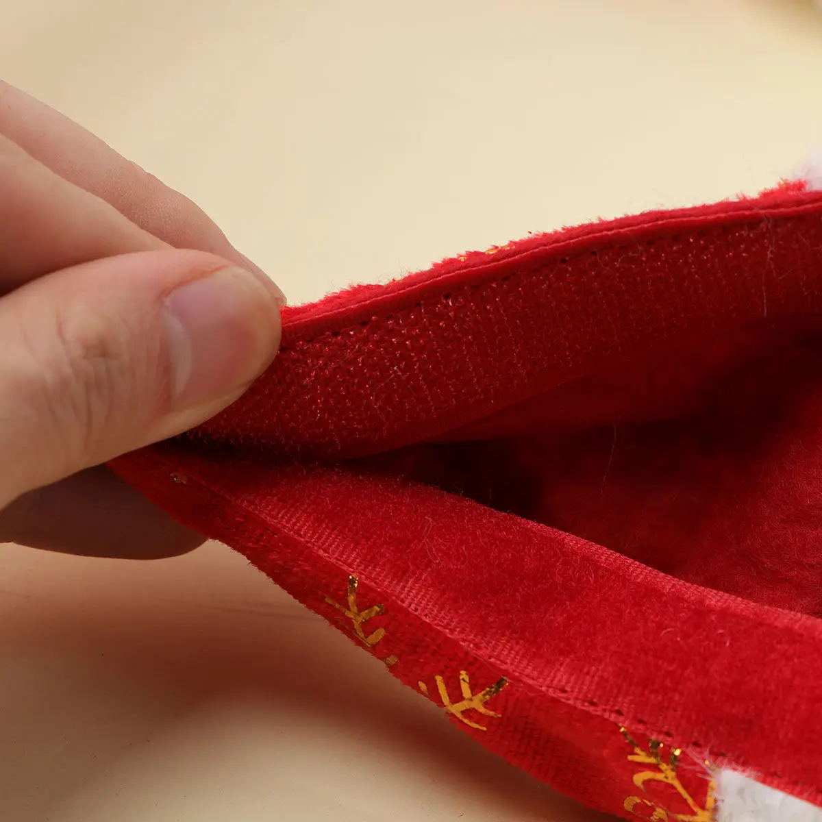 

4Pcs Fridge Door Handle Protector Christmas Pattern Protective Cover for Kitchen Appliances Anti-Fingerprint Snowflake Design