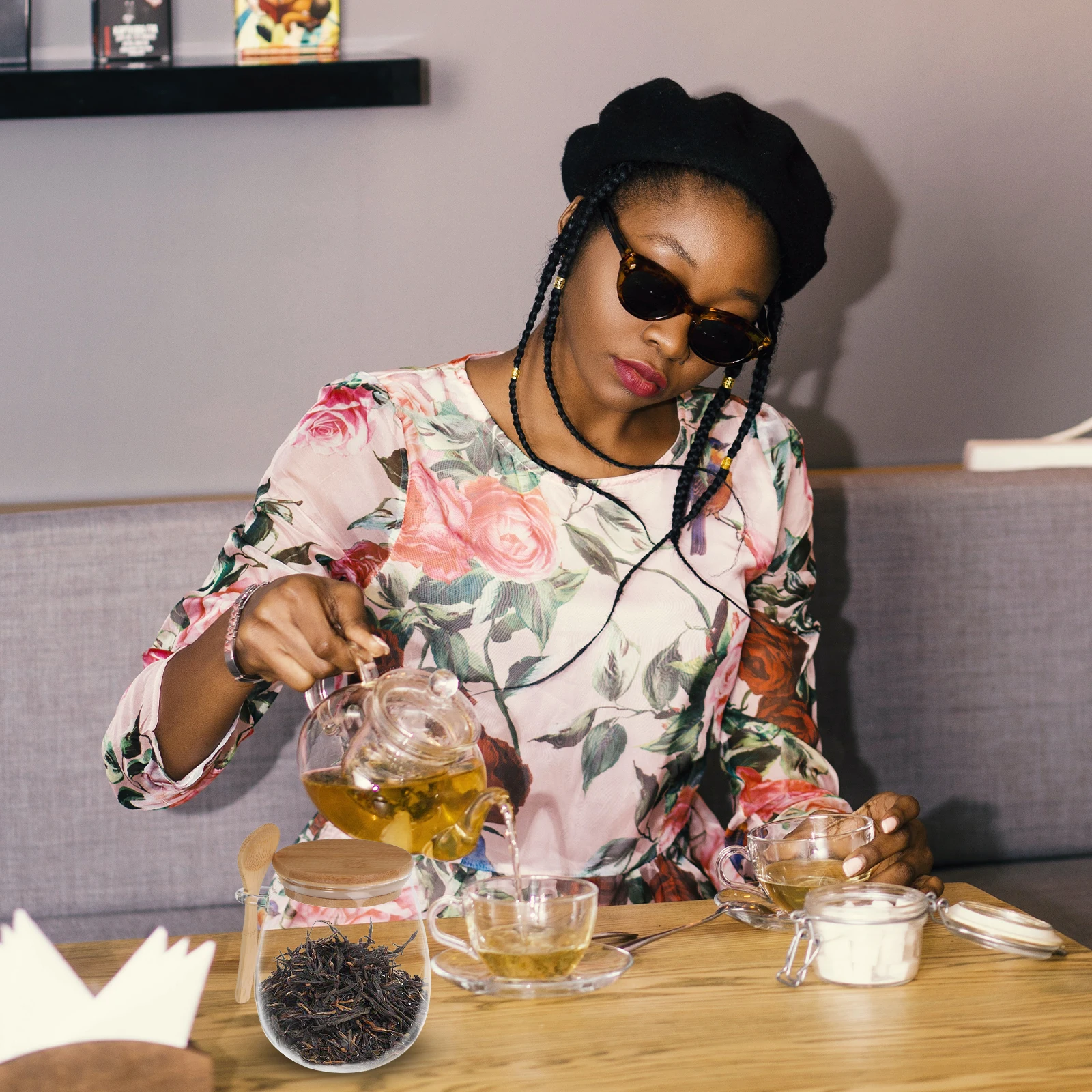 

Clear Glass Tea Canister Sealed Lid Multi-Function Storage Jar Wide Mouth Easy Clean 120ml Glass Jar Tea Holder with Lid