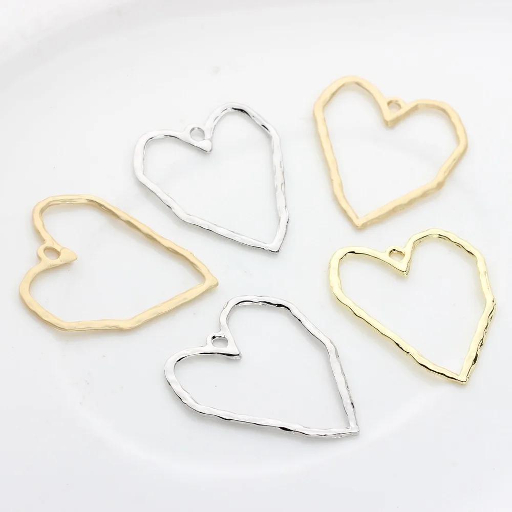 Hearts of Zinc Alloy Charms for Personalized Accessories