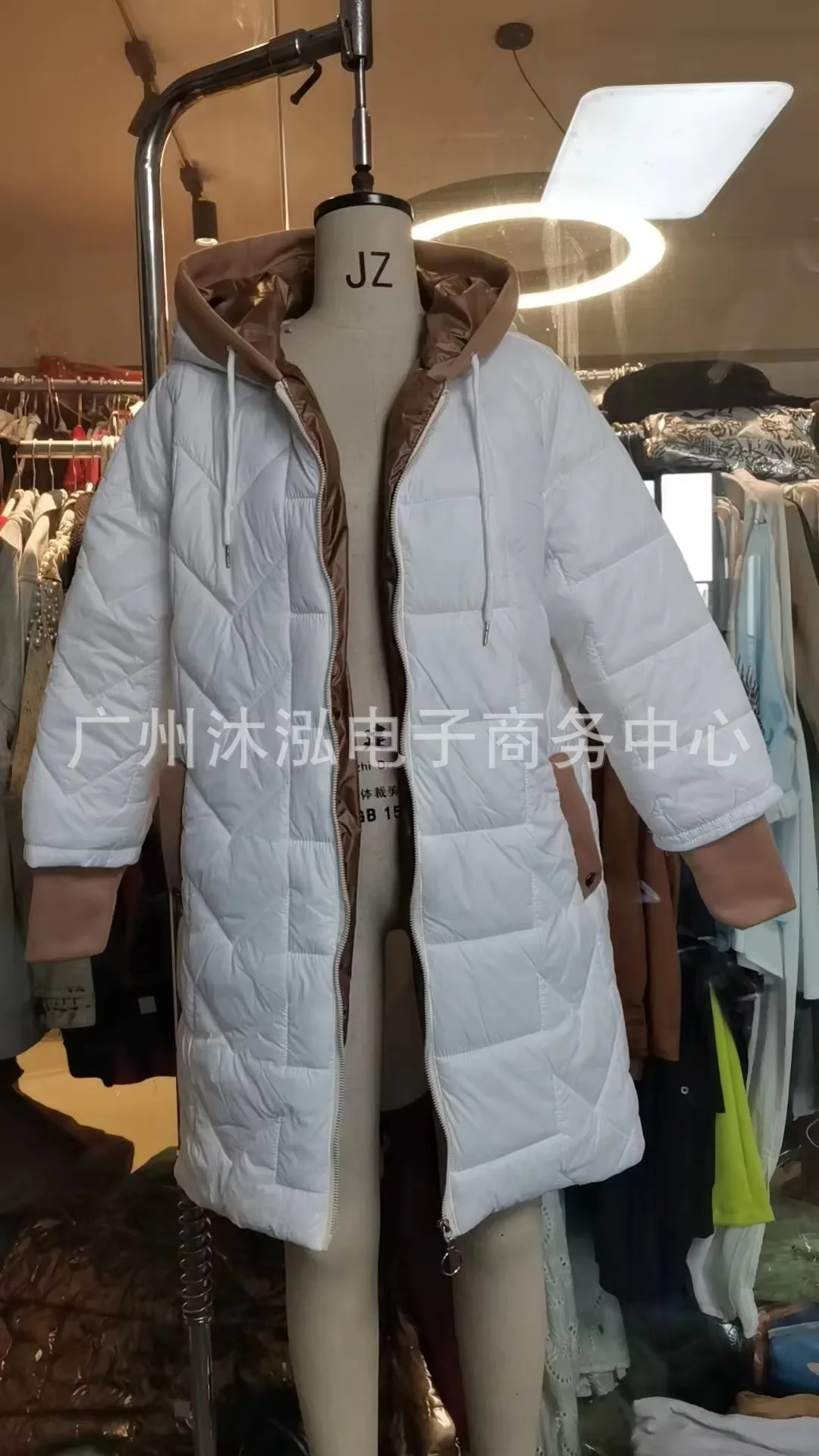 Winter Hooded Loose Solid Color Zipper Cotton Jacket Women Quilted Puffer Coat Fleece Lined Long Warm Irregular Hem Outerwear