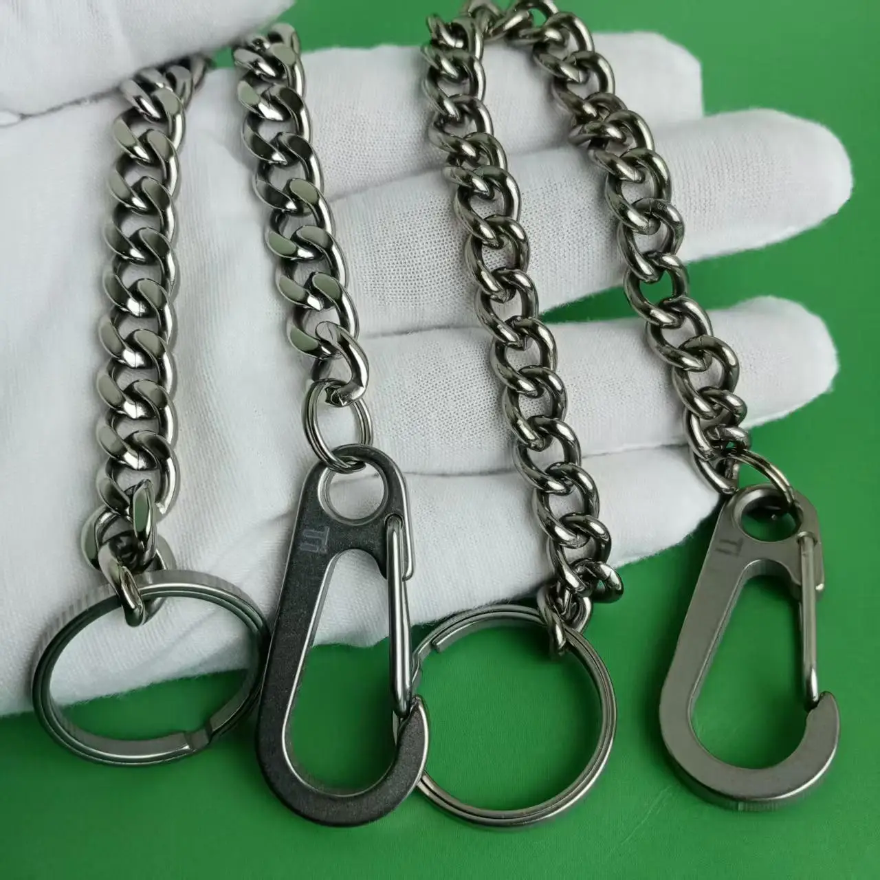 Pure Titanium Security Key Ring - 8.7mm/9.5mm Anti-Theft Keychain, Durable Wristwear for Safety & Protection