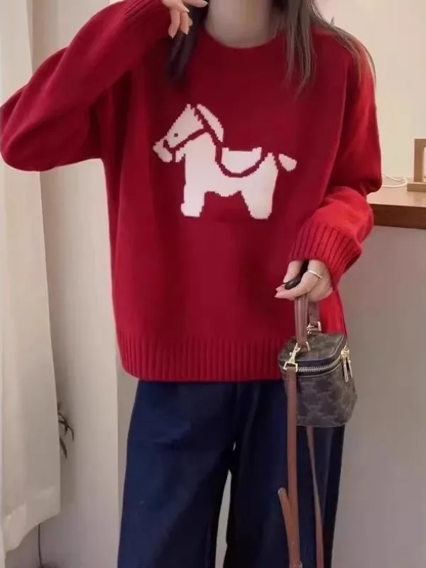 

Вязаный свитер большого размера с круглым вырезом и мультяшным принтом, весенне-осенний, красный, праздничный, с ребристым низом, мягкий, удобный, трикотажный.