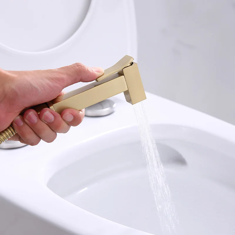 

Toilet Spray Gun Flushing Women's Washing Machine Powerful Booster Nozzle Independent Switch Bathroom Cleaning Set