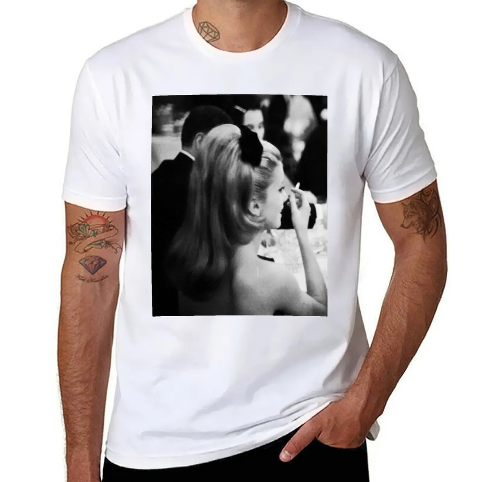 

Catherine Deneuve T-Shirt man t shirt heavy cotton cotton t shirts man 100% T-Shirt