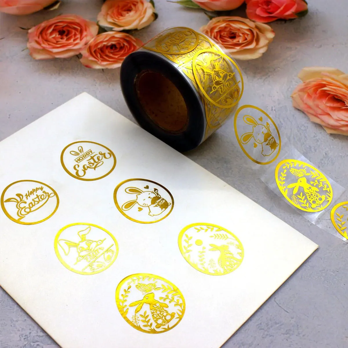 500 sztuk/rolka Złote naklejki papierowe na Wielkanoc Królik Jajka DIY Etykiety do zaklejania Naklejki Dekoracje na przyjęcie z okazji Wielkanocy