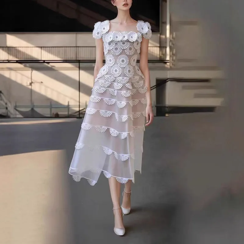 HKSH Summer New Women's Gown Dress Square Collar Waist Cinching Three-Dimensional Flower Elegant Sexy Chic Party Dresses HK15323
