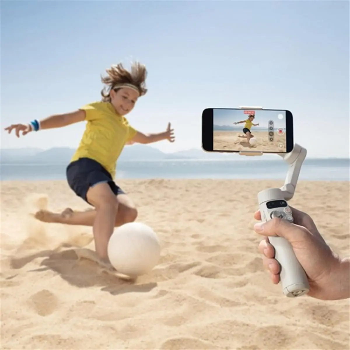 

Стабилизатор для телефона DJI Osmo Mobile 7: Надежный 3-осевой портативный стабилизатор для смартфона