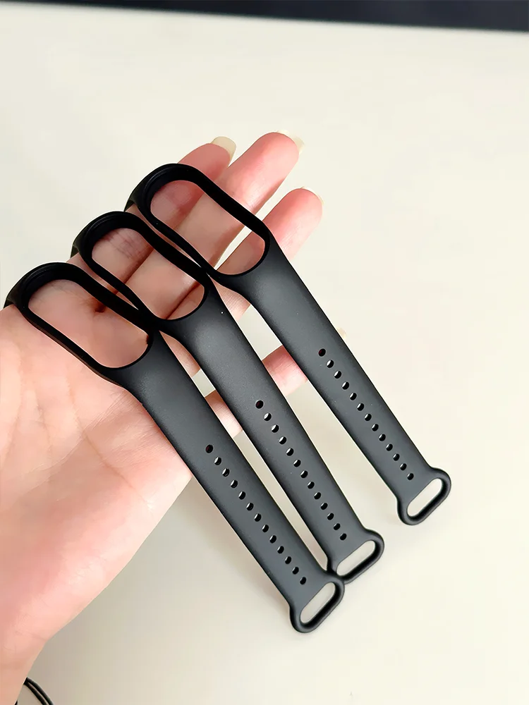 Thumbnail 2 - #17 Best Replacement Smart Watch Straps to Buy In 2026