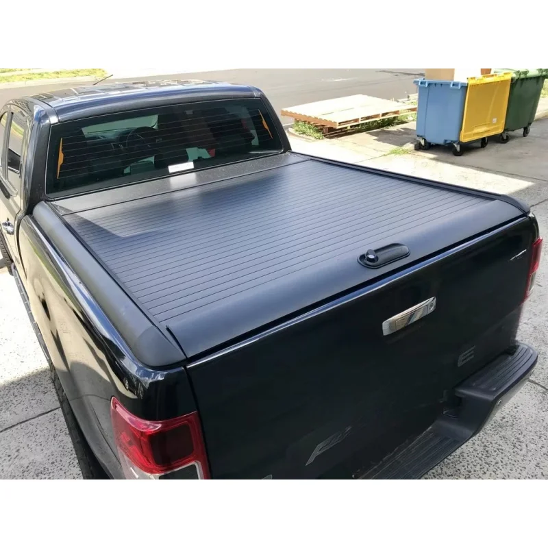 High Quality Pickup Accessories Roller Lid Retractable Truck Bed Cover Roller Shutter Tonneau Cover for  Hilux  Ranger