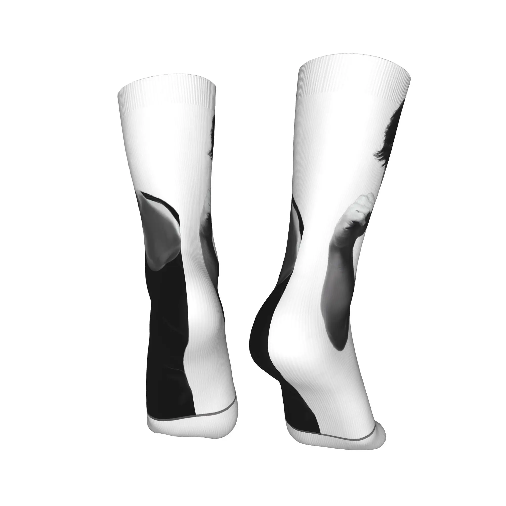 جوارب Lee Byung hun جوارب Kawaii للزوجين جوارب تسلق عالية الجودة تصميم شتوي جوارب مضادة للانزلاق