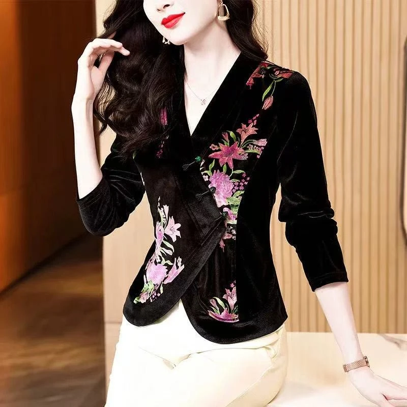 

Autumn New V-Neck High-End retro Shirt Women Simple Slimming button Stylish Versatile Top