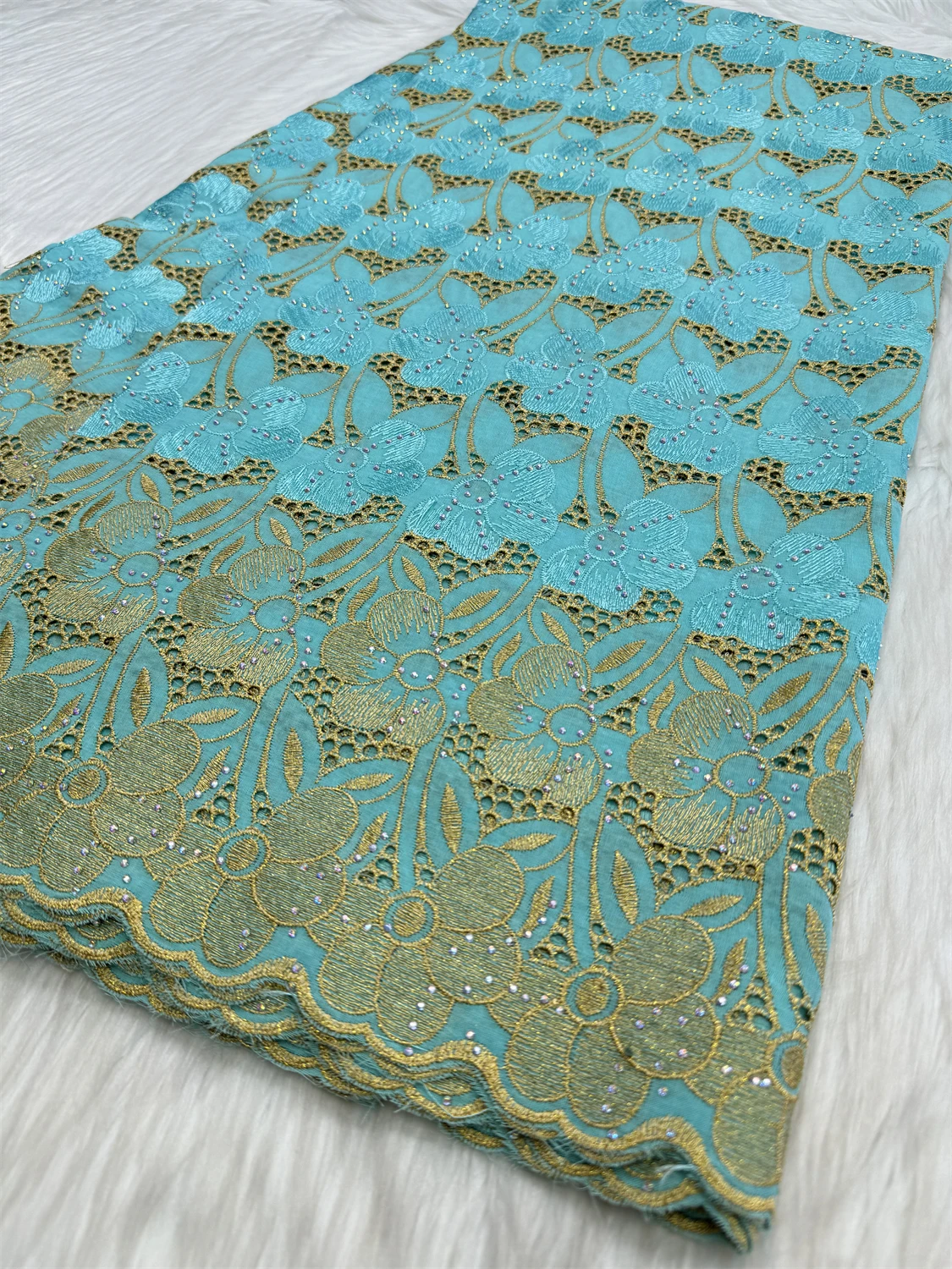 Women Stones Swiss Voile Lace in Switzerland 2026 African 100% Cotton Embroidery Lace Fabrics Nigerian Lace Popular Dubai Style