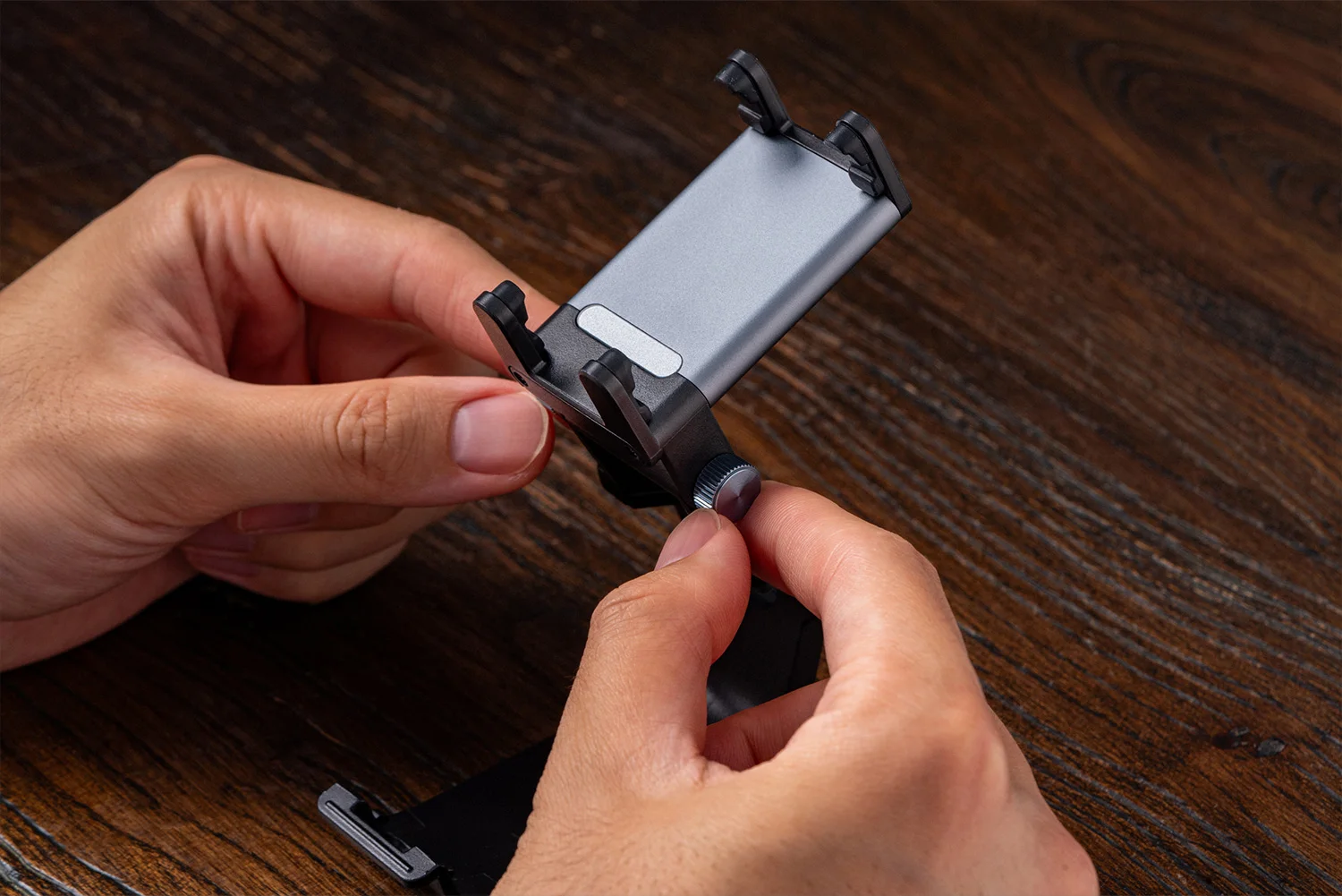 8BitDo حامل الهاتف المحمول الألعاب كليب حامل ل Xbox & Xbox Elite، Pro 2، SN30 Pro، Ultimate 2 وحدات تحكم لاسلكية غمبد مقبض