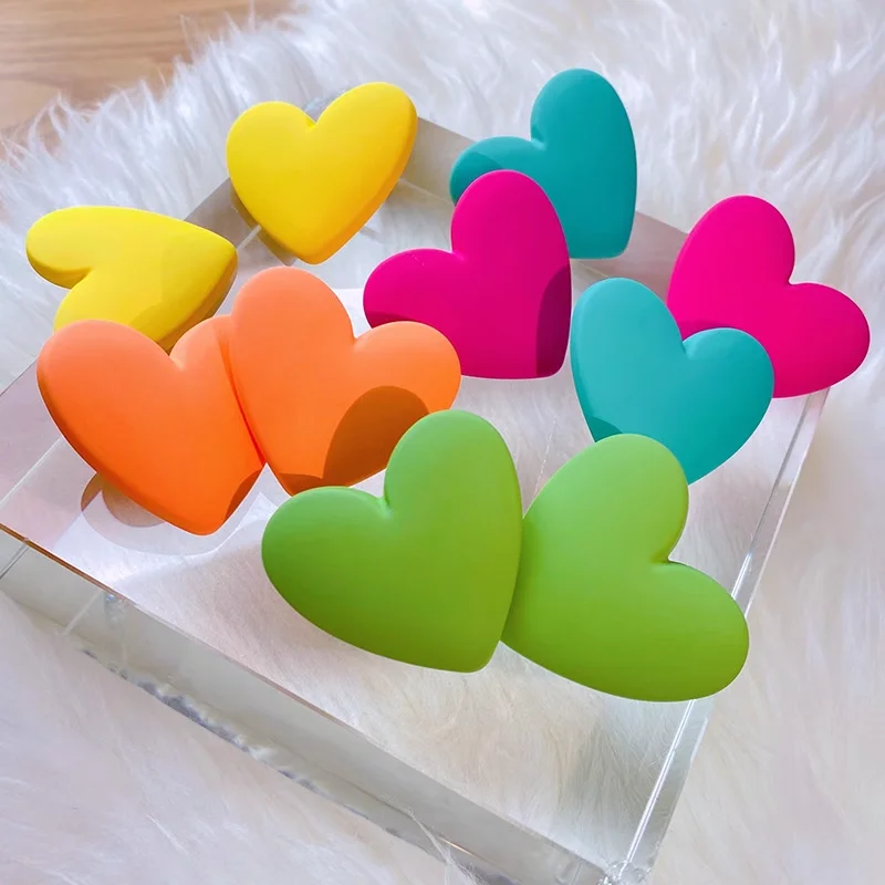 15 Colors Cute Korean Heart Earrings New Trend Boho Acrylic Geometric Love Heart Stud Earrings Fashion Jewelry for Women Gifts