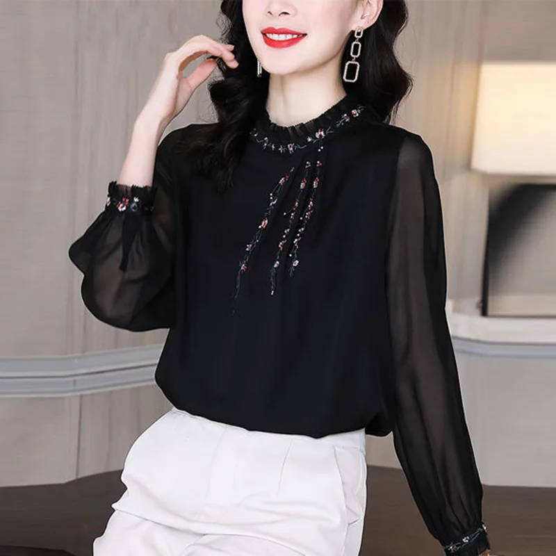 Elegant Solid Color Loose Ruffles Embroidery Blouse 2022 Autumn New Casual Tops Oversized All-match Commute Women\'s Shirt