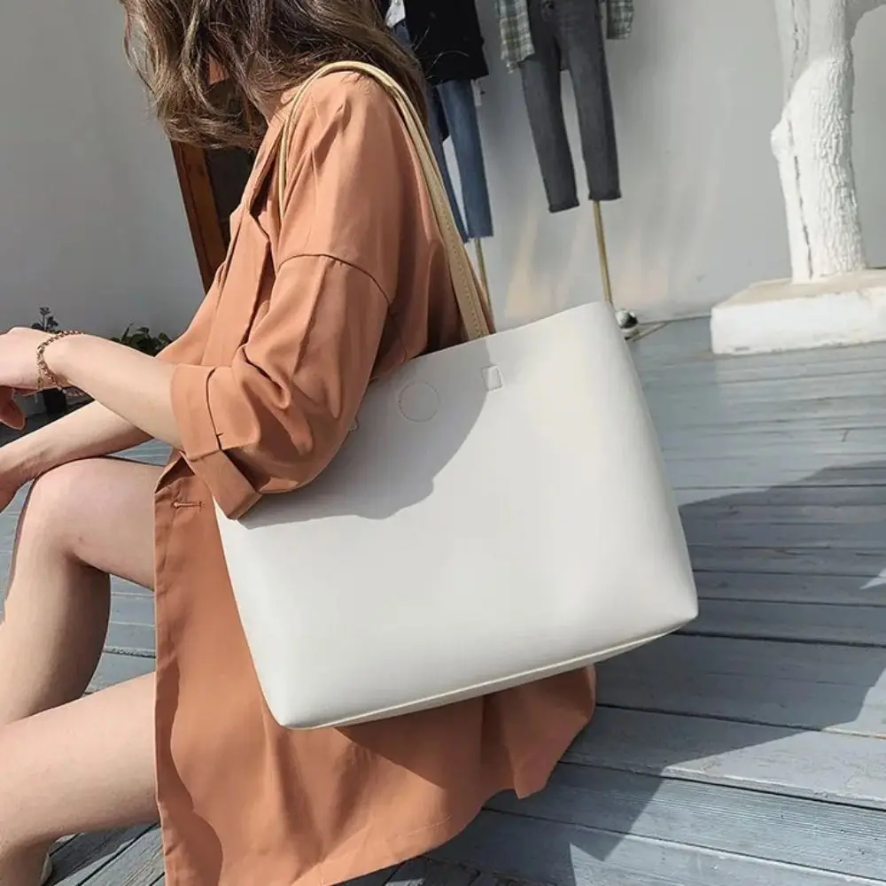 أنيقة الحد الأدنى تصميم تحت الإبط حمل حقيبة بلون بو الجلود الحلو حقيبة كتف الكورية نمط سستة حقيبة يد فاخرة في الهواء الطلق