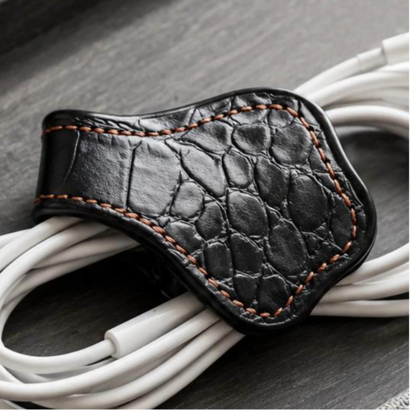 

Leather Chalk Clip Black Billiard Chalk Clip Sports Accessory Portable Secure Fit
