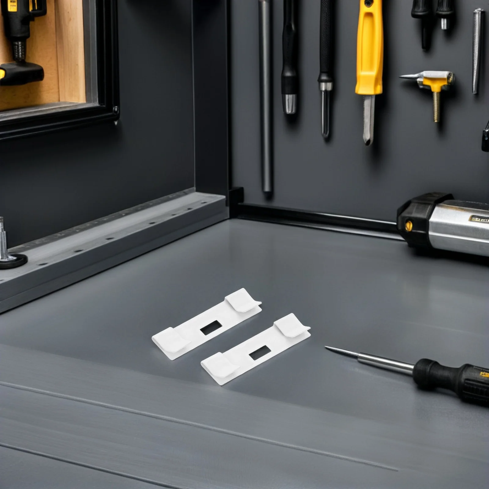 

24Pcs Vertical Blind Repair Kit Metal Vane Savers for Slats Fixers Replacement Parts Silver Vertical Blinds Keeper