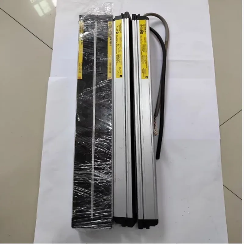 

New Original Safety Light Curtain F3SJ-E0465P25 F3SJ-A0245N30 F3SJ-E0545P25 F3SJ-E1025P25 F3SJ-E0305P25 F3SJ-E1025P25