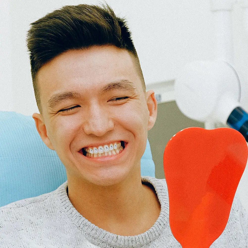 

30Pcs Teeth Ornaments Dental Crystal Shiny Reflection Surface DIY Tooth Jewelry Decor Accessories for Creative Teeth Decoration