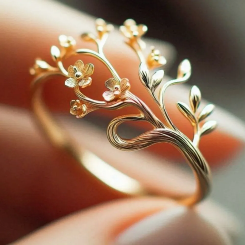 1pc Golden Flower Ring, Unique Vine Flower Open Adjustable Ring, Easy To Wear And Resize, Fashion For Women Daily Casual Party Ring Jewelry, Exquisite Floral Design, Comfortable Fit, Elegant Accessory For Gift And Special Occasions.