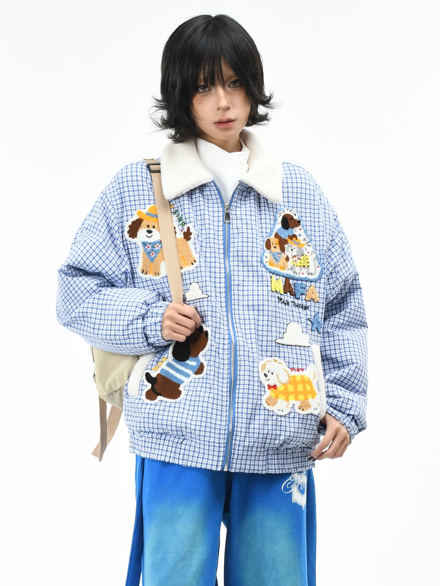 

Оригинальная женская зимняя теплая фланелевая куртка OV с вышивкой в виде мультяшной собаки, свободного кроя, из хлопка и полиэстера, для уличной моды