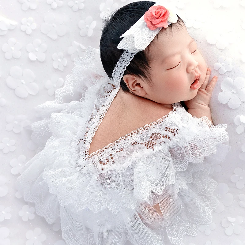 Ylsteed 2 Pieces Set Newborn Photography Lace Romper White Color Baby Girl Photo Shooting Outfits with Headband