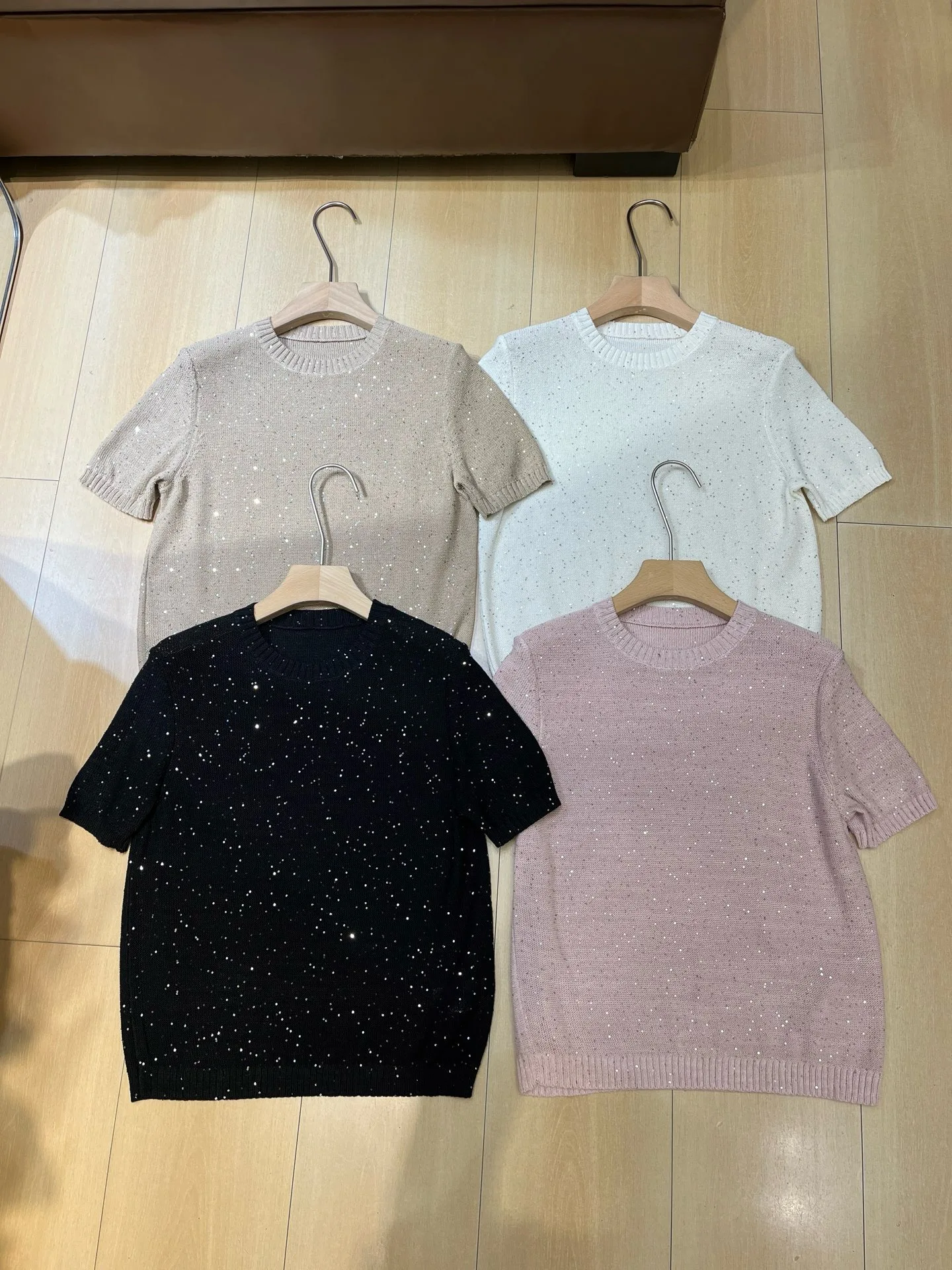 Lightweight Star Glitter Knit Top for Women, Crew Neck Short Sleeve Soft Shimmer Daily Basic Blouse