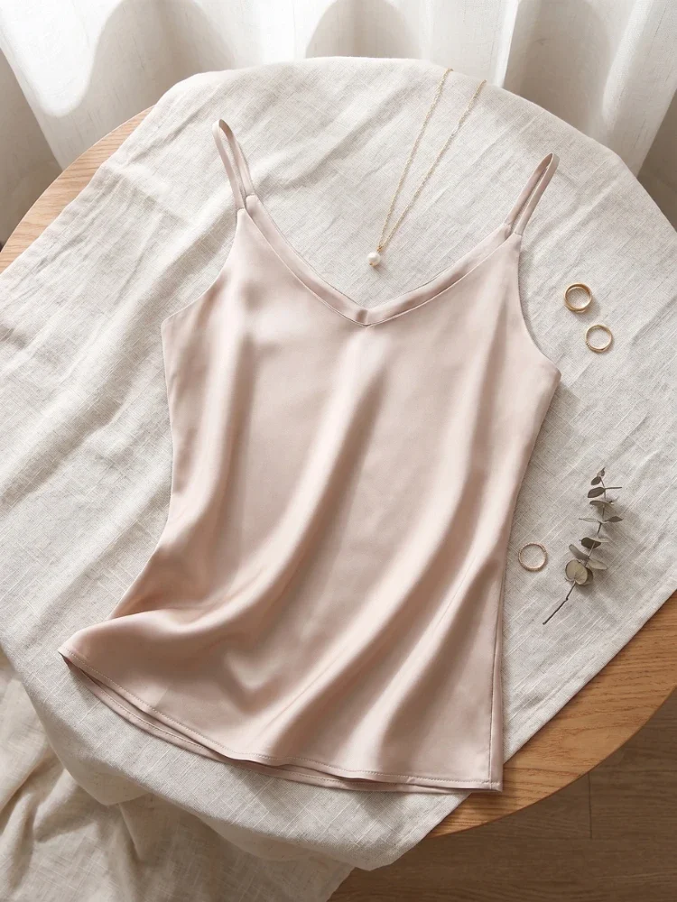 Damen Camisole 2026 Sommer Spaghetti-Träger Damen Tank Top Neckholder V-Ausschnitt Basic Weiß Cami Ärmellos Satin Seide Tops – Detail 8