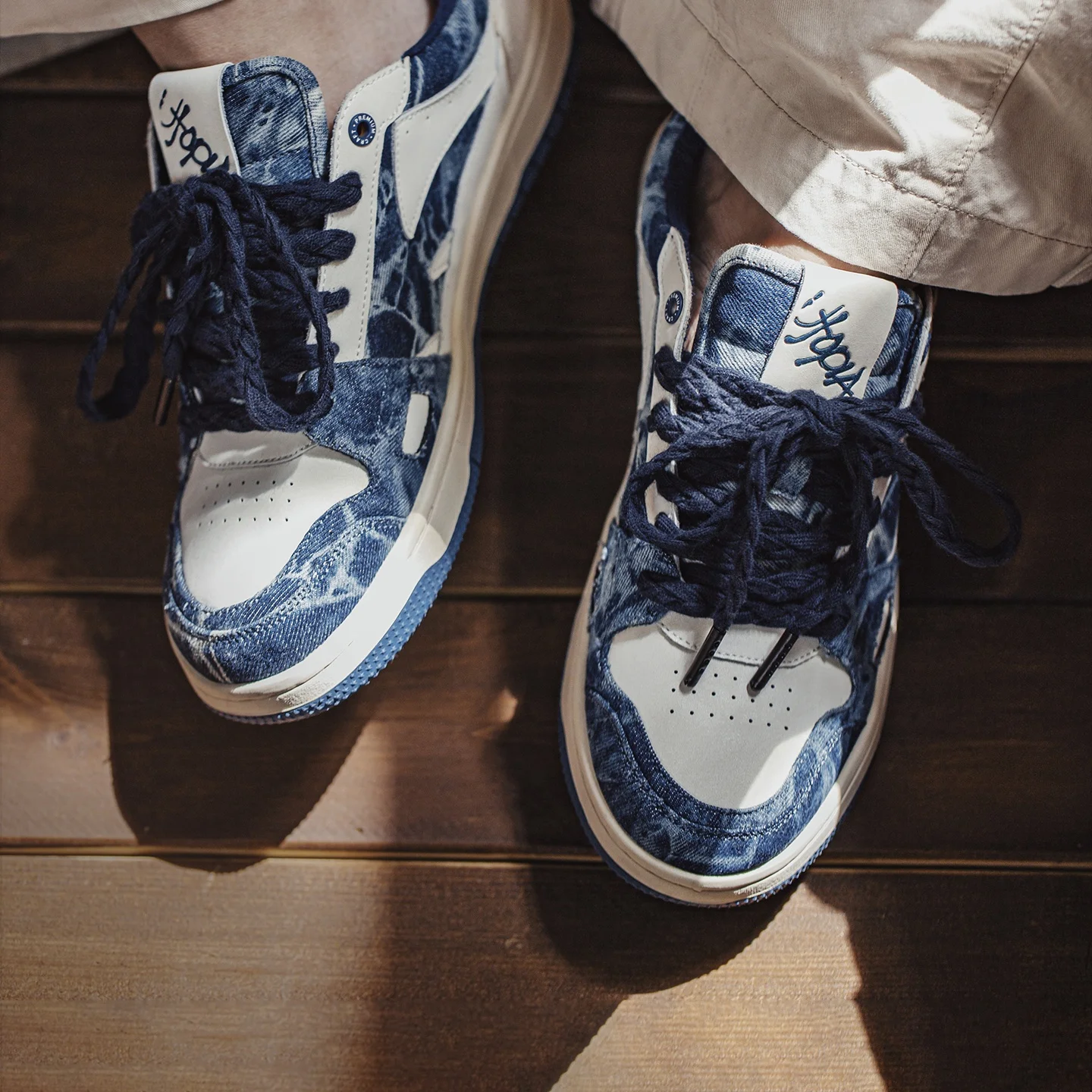 Maden Denim Canvas Men's Streetwear Skate Sneakers Retro Denim Low Tops with Cushioned Flat Sole, Breathable Summer Casual Shoes