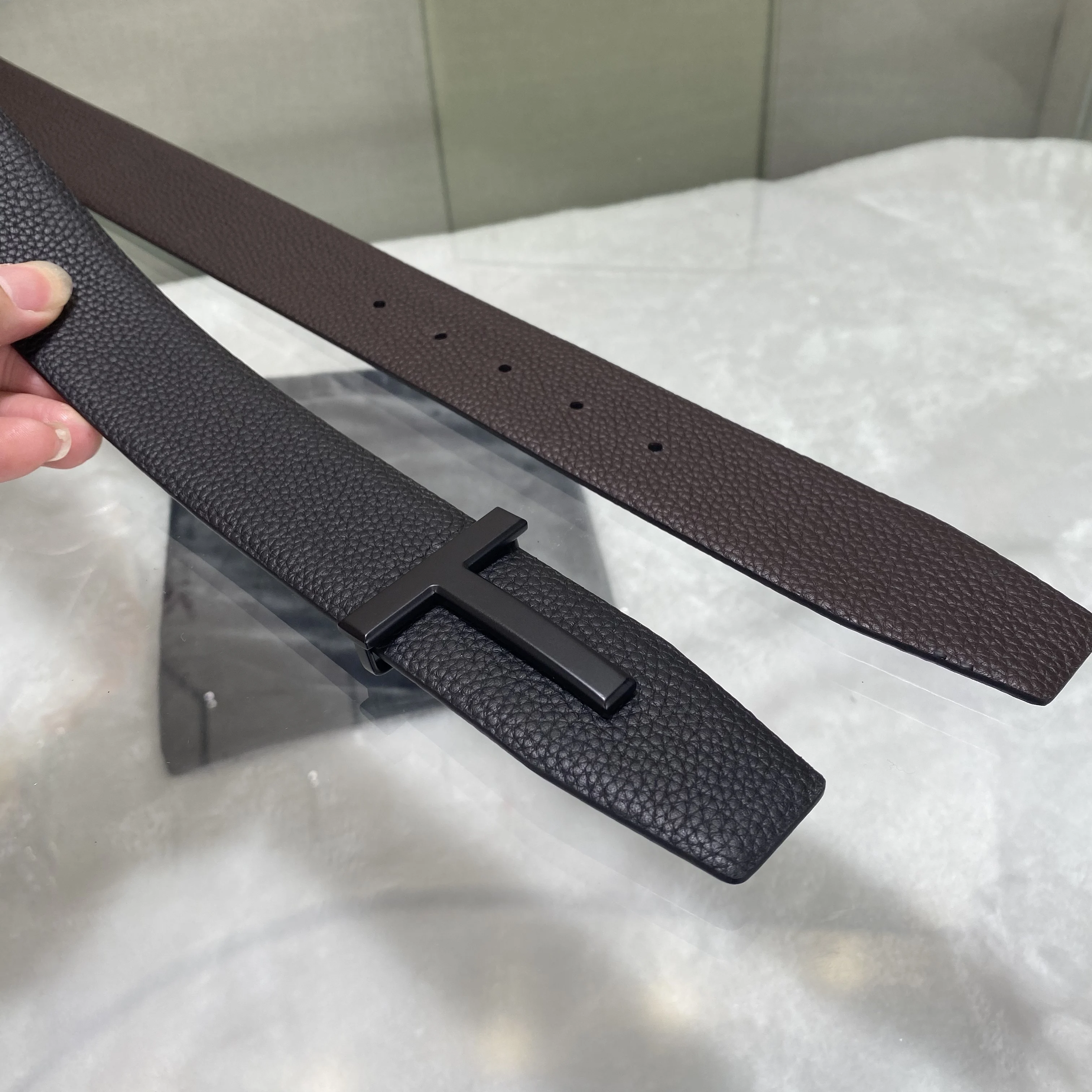 Double-Sided Leather Belt with Letter Buckle T-Shaped Men's Fashionable Genuine Leather Belt Stylish Men's Belt Workwear