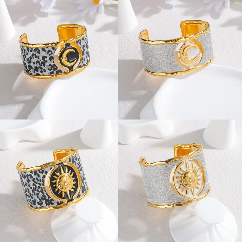 

365 Creative Stainless Steel Wide Bracelet Moon Star 18K Gold Plated Bangle Women Party Jewelry Accessories