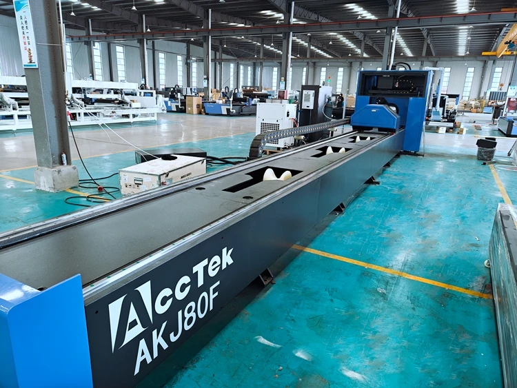 1500W 4000w 6000W Four-Axis Ultra-Fast Automatic Pipe Cutter Laser Tube Cutting Machine for Aluminum Stainless Steel Alloy Tubes