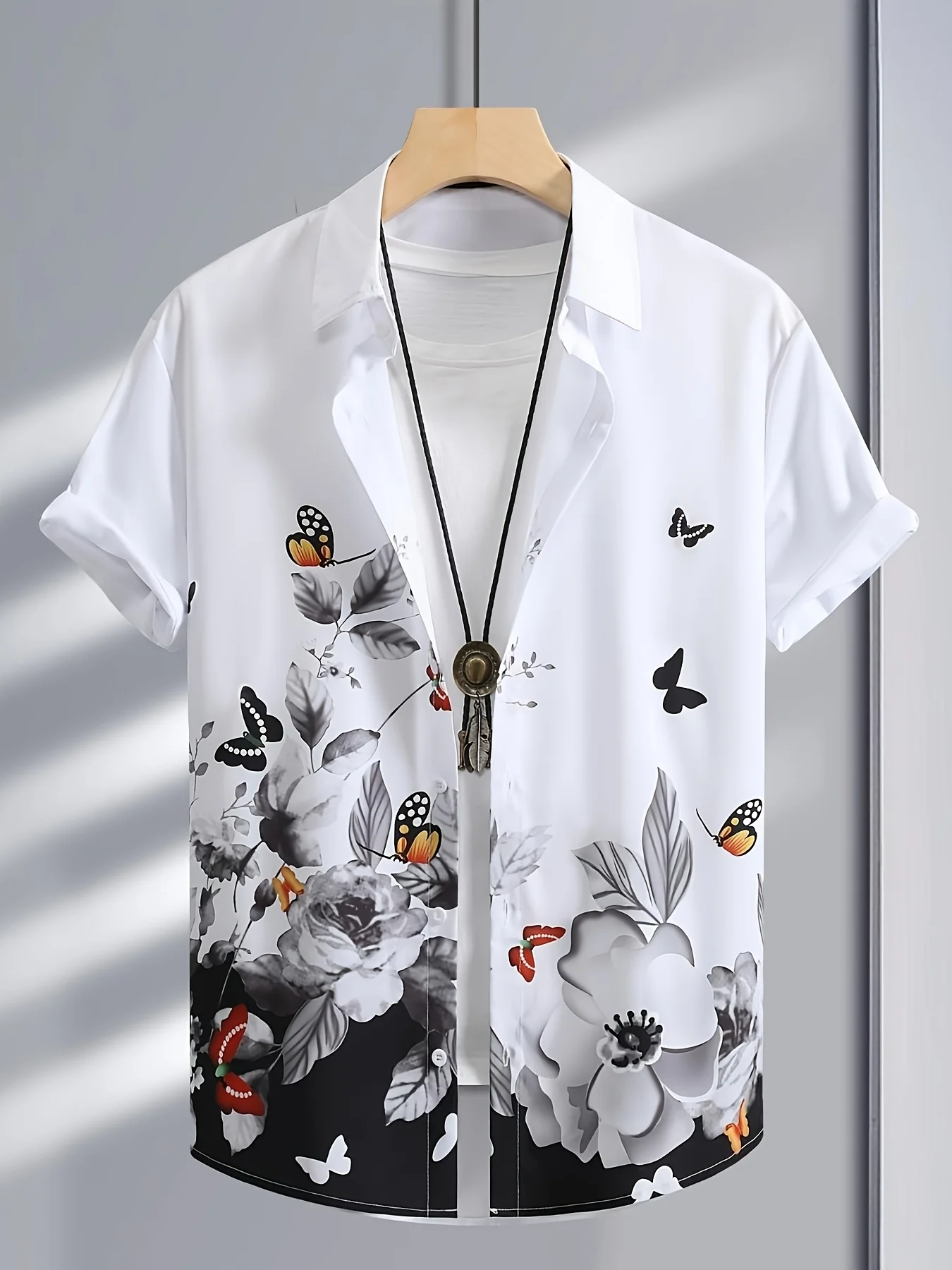 Men Black White Ink Peony Butterfly Print Short Sleeve Turn-down Collar Shirt Summer Casual Button Down Streetwear Top
