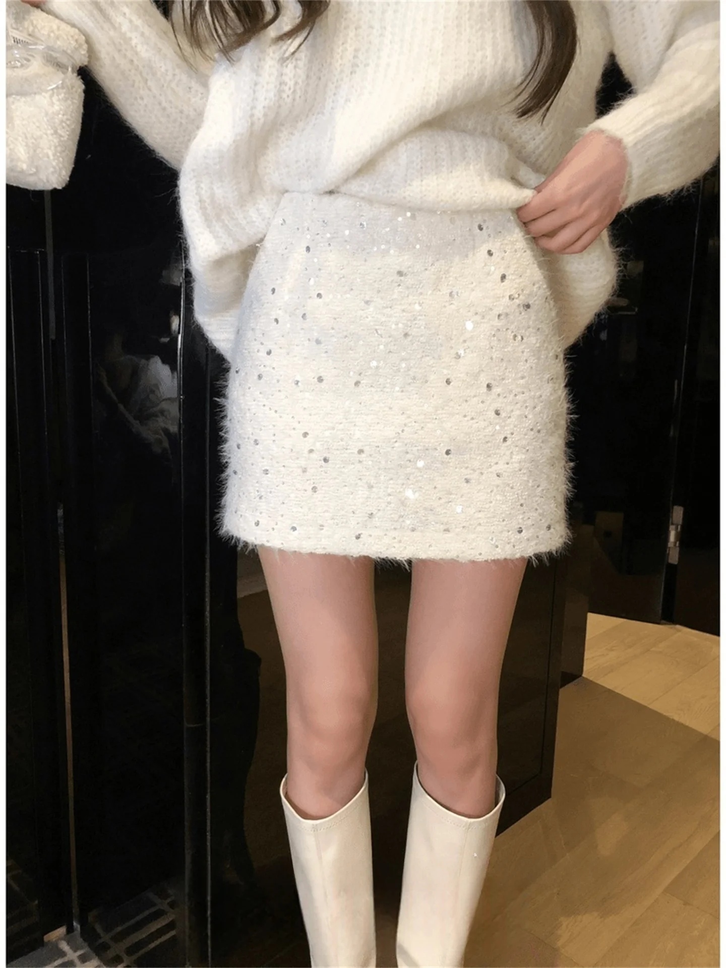 

Женская шерстяная юбка с высокой талией, осенне-зимняя, модная, приталенная, А-силуэт, короткая, белая, повседневная, элегантная