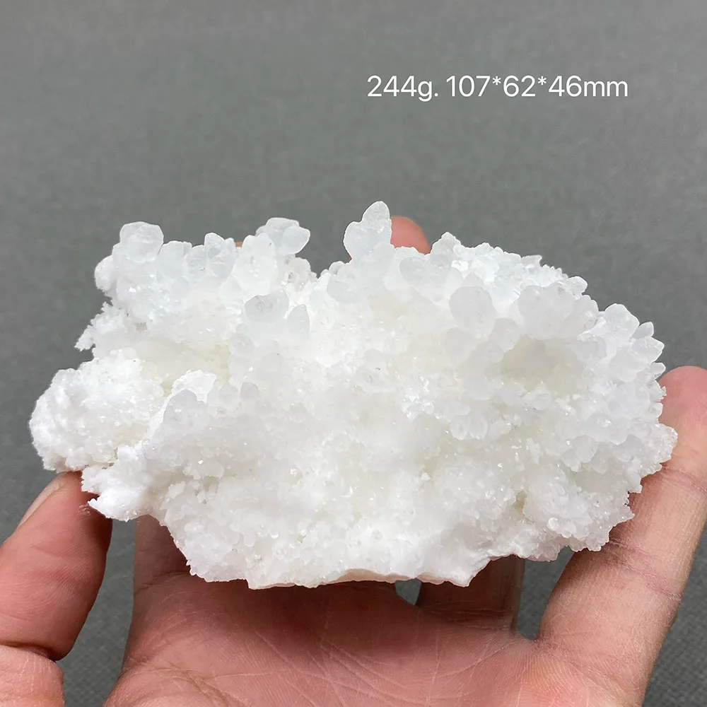 Natural hydrozincite Mineral specimen stone Crystal flower mineral crystal specimen stones and crystals （fluorescence effect）