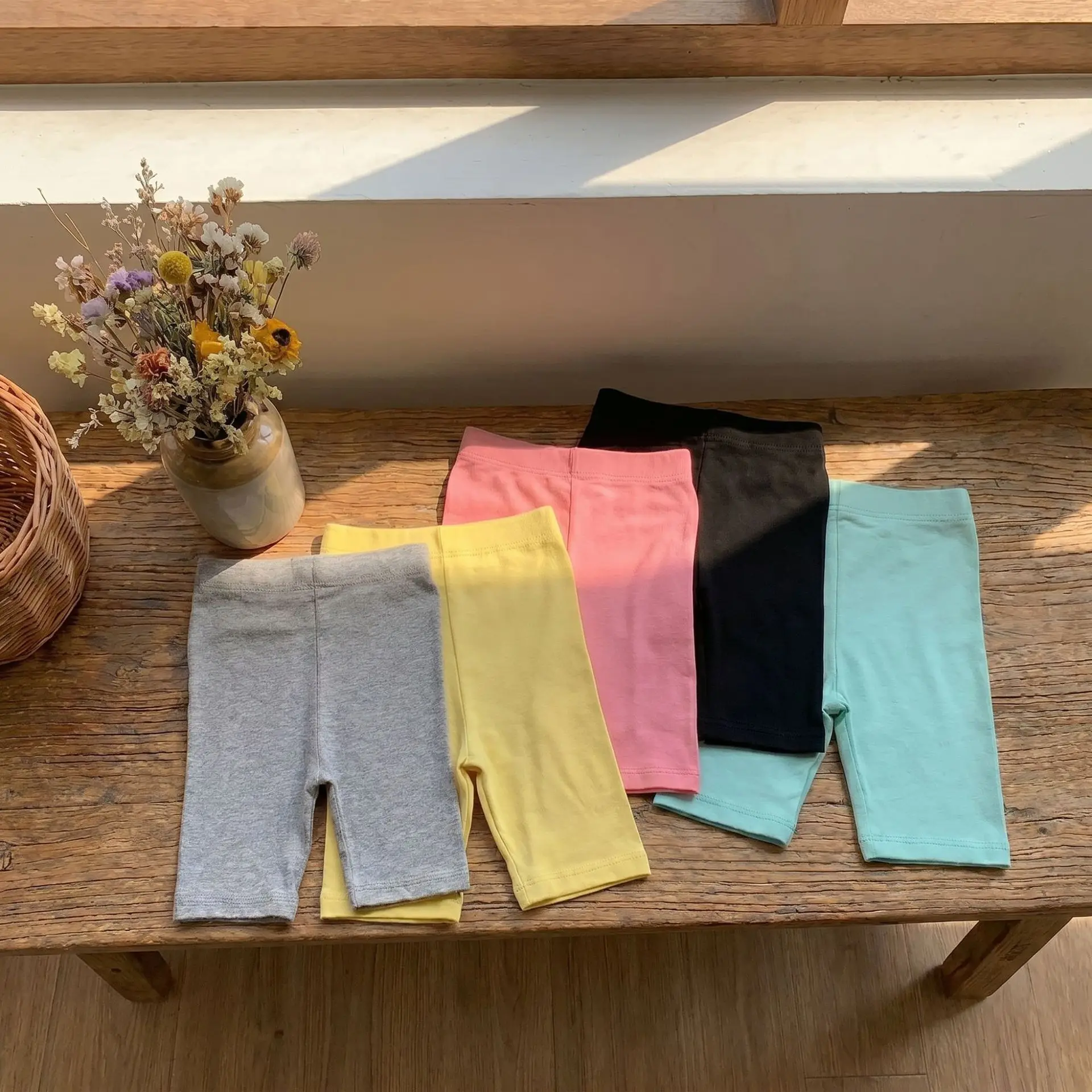

2026 Summer New Children Shorts Cotton Girls Shark Pants Fashion Toddler Casual Shorts Solid Leggings Kids Clothes