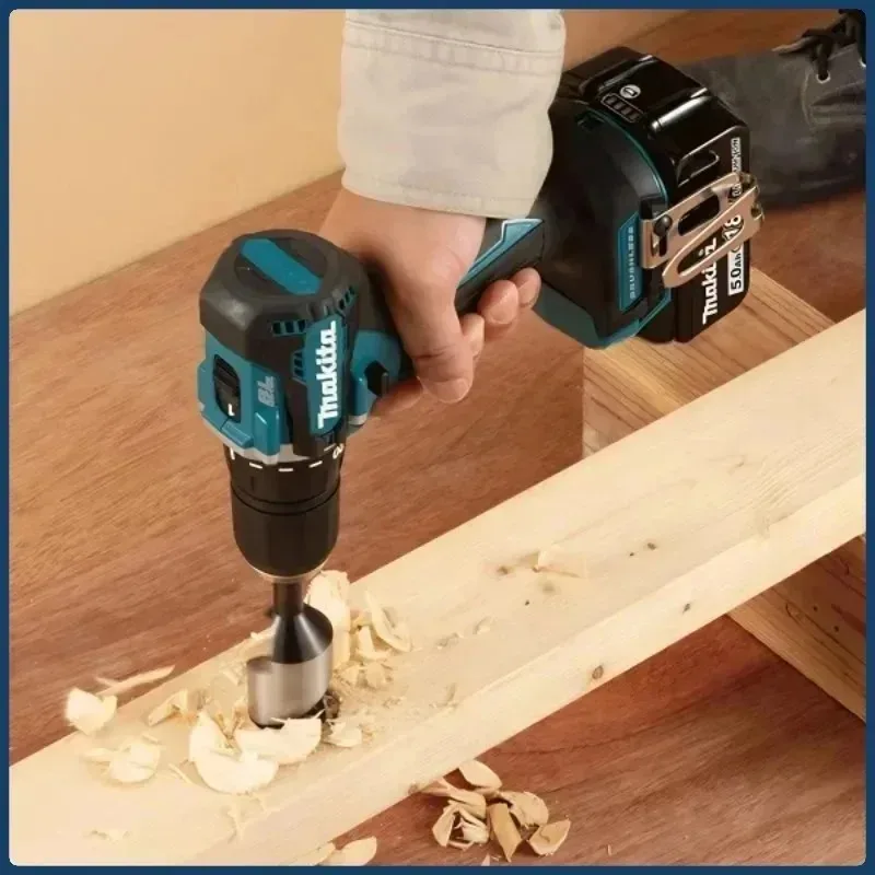 Аккумуляторная бесщеточная дрель-шуруповерт Makita DDF487 18В, эргономичная, для монтажных работ и ремонта