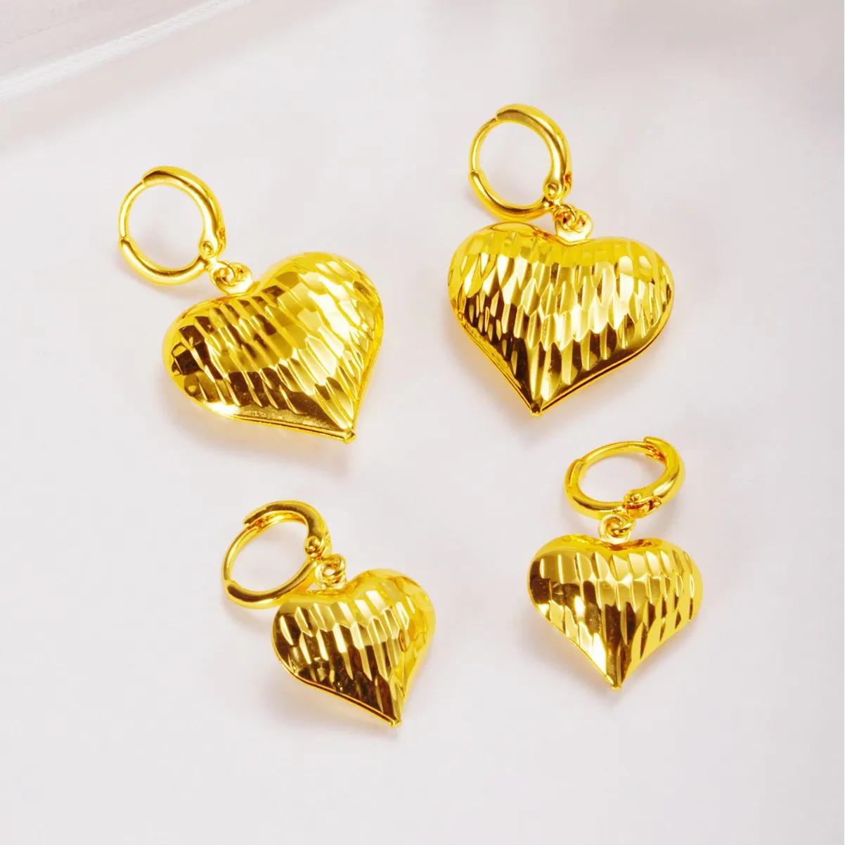 9999 Gold Middle East Cross-border Car Flower 3D Heart Earrings Irregular Luxurious Creative Light Luxury Texture