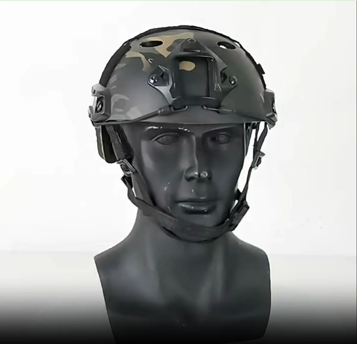 

Emersongear PJ Type Fast Helmet Combat Hunting Tactical Jump Headwear Protective Gear Airsoft Hiking Cycling ABS EM5668
