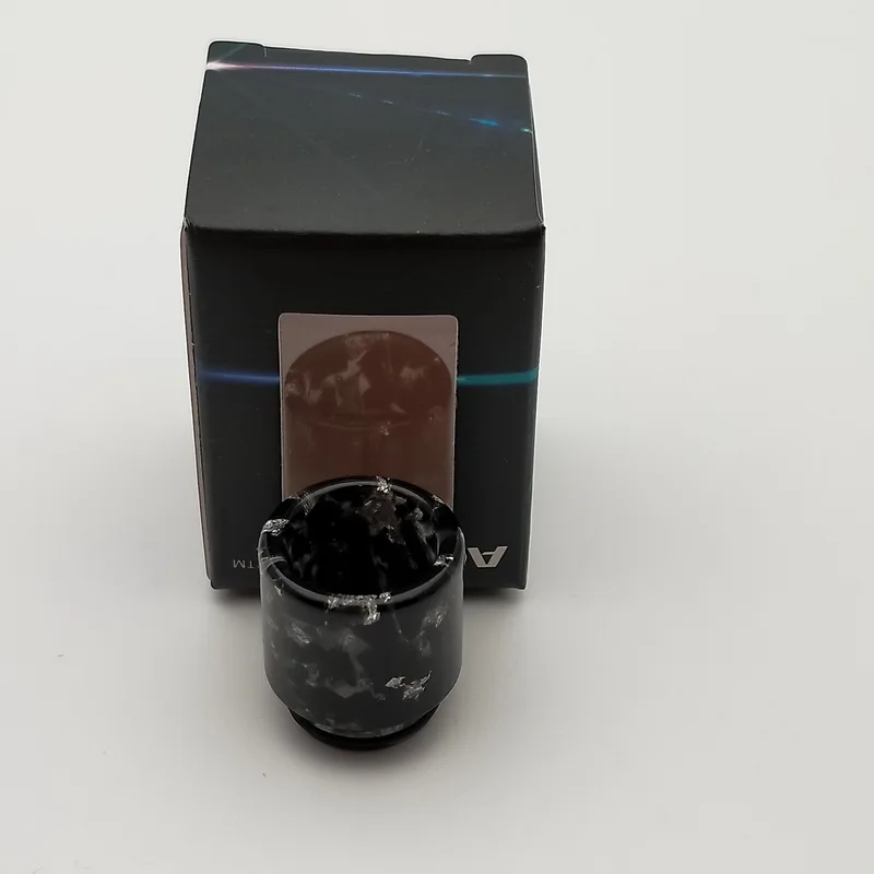 2 ชิ้นสีดํา 810 เคล็ดลับหยด Clrane POM เรซิ่นสําหรับ RDA RTA เครื่องทนความร้อนถังอุปกรณ์เสริมคุณภาพสูง