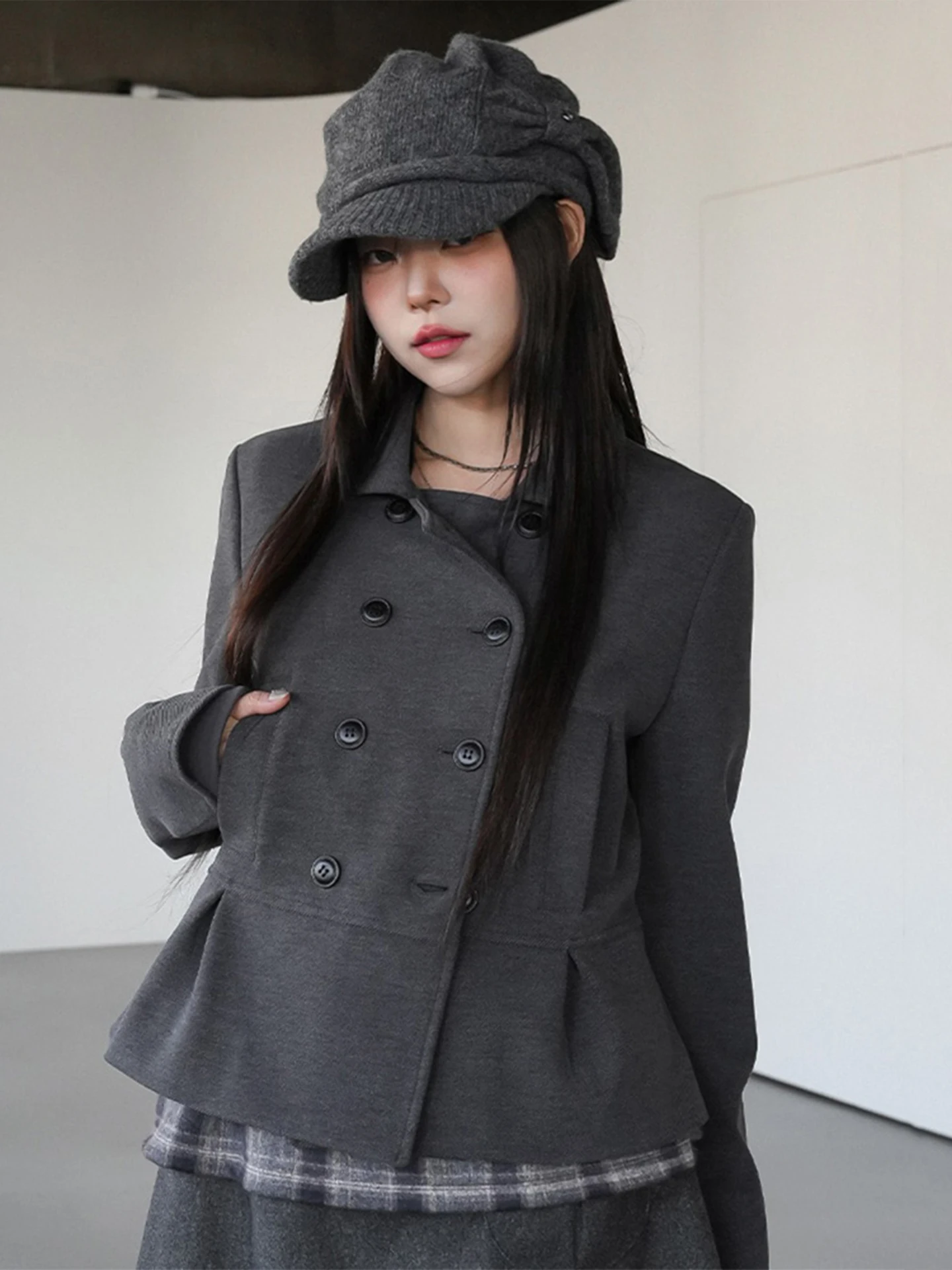

Slimming ort Woolen Coat Women's Autumn Winter Faion College Sle Double Breasted Patchwork Pleated Pure Color Coat