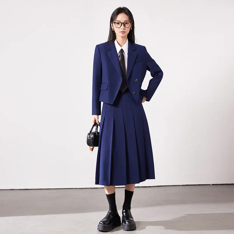 Formal attire for college student teaching interview, commuter outfit for graduate exam interview, petite suit with pleated skir