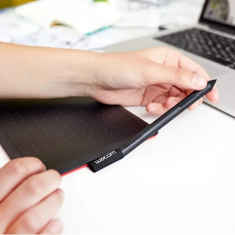CTL-472 Digital Graphic Tablet for Drawing Painting &Game OSU, 2048 Level Pen Tablet Support Android/Windows/Mac OS