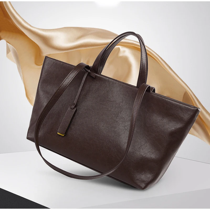 

New Women' Large-capacity Tote Bag Retro Soft Leather Solid Color Underarm Bag High-quality Texture Niche Shoulder Messenger Bag
