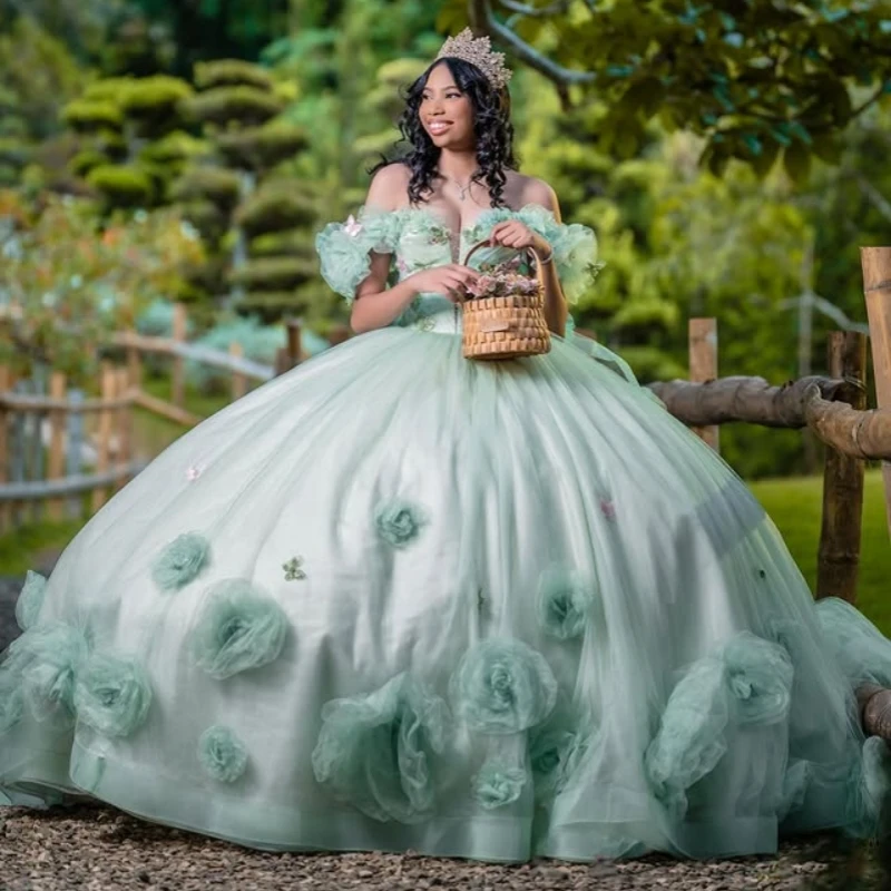 

Индивидуальные мятно-зеленые платья Quinceanera с открытыми плечами и аппликацией, кружевное многослойное платье с цветочным принтом, длинный хвост, Vestido 15, Quinceanera