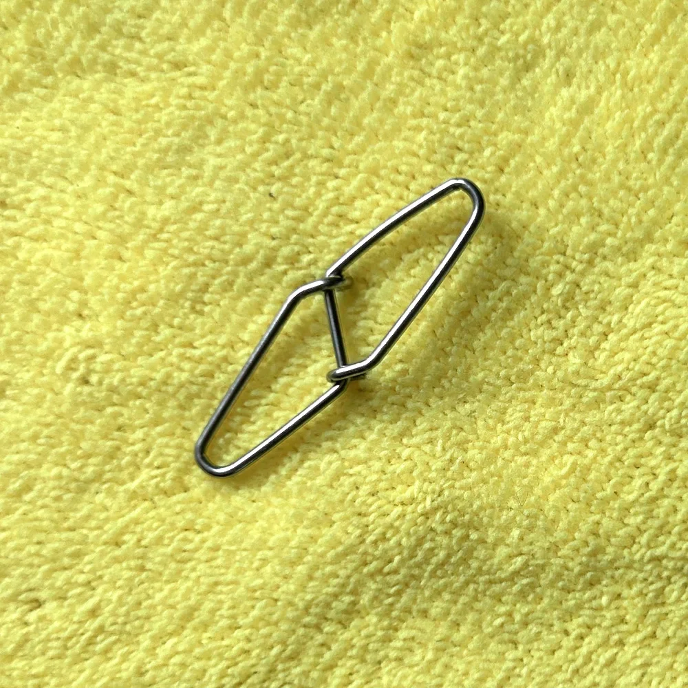 DNDYUJU 50pcs Stainless Steel Diamond Pin Fishing Swivel Snap Fishing Lure Pin Fishing Lure Connector Fishing Accesories