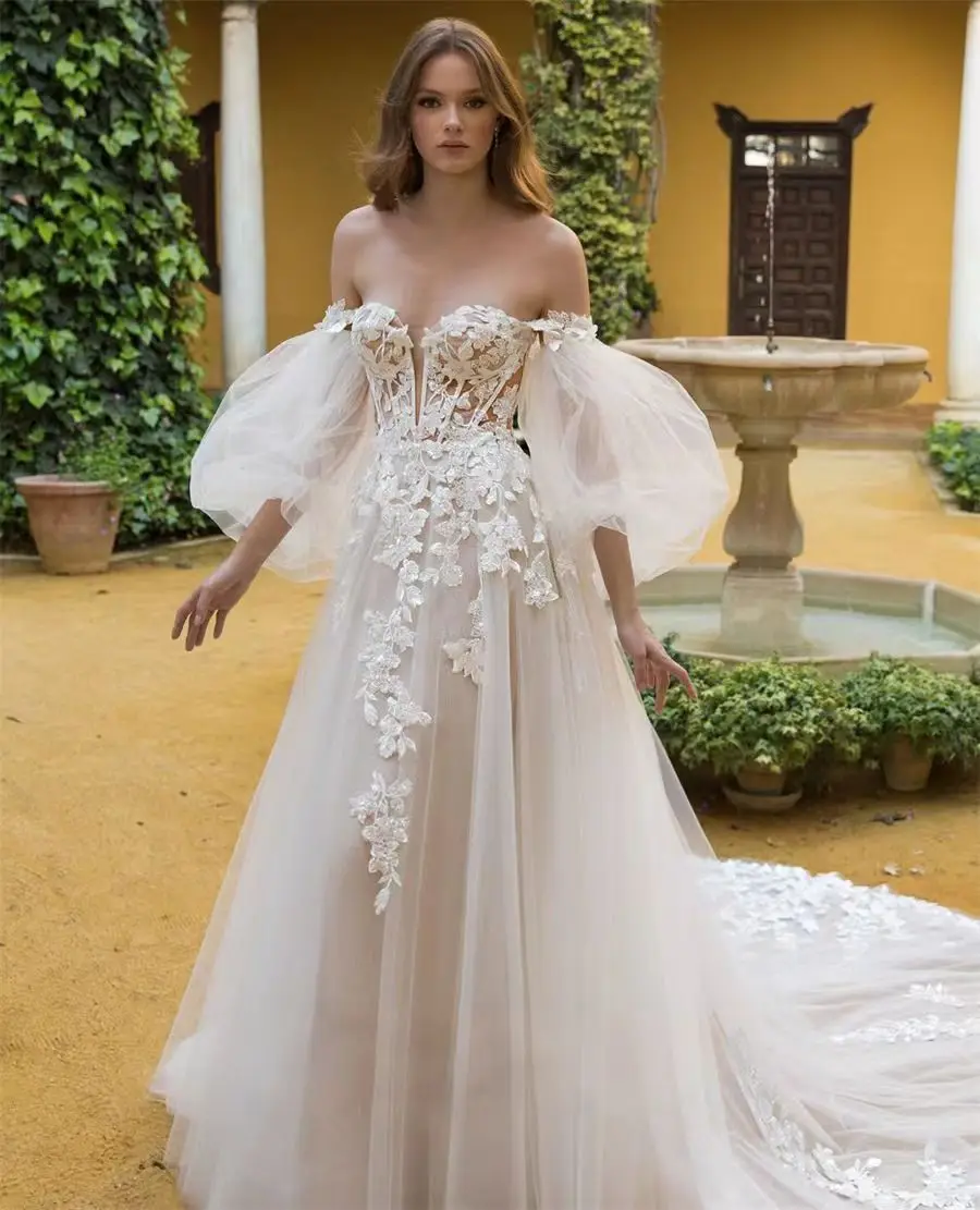 

Lace Appliques Wedding Dresses With Detachable Sleeves A-line Sweetherat See Thourgh Top Bridal Gowns Customized 2025