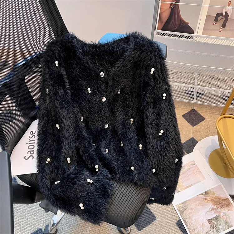 Autumn/Winter Thickened Short Imitation Mink Fleece Knitted Cardigan Women Sweater High End Warm Loose V-neck Winter Women Coat